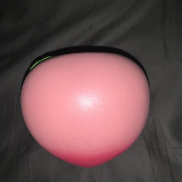 Authentic Silly Squishy Ibloom Peach - Picture 4 of 8